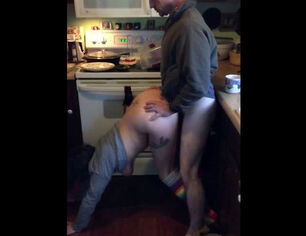 Husband plumbs mouth-watering wee wifey in the kitchen, the